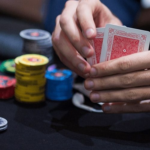 Calculadora de odds en póker: consejos para sacarle todo el partido