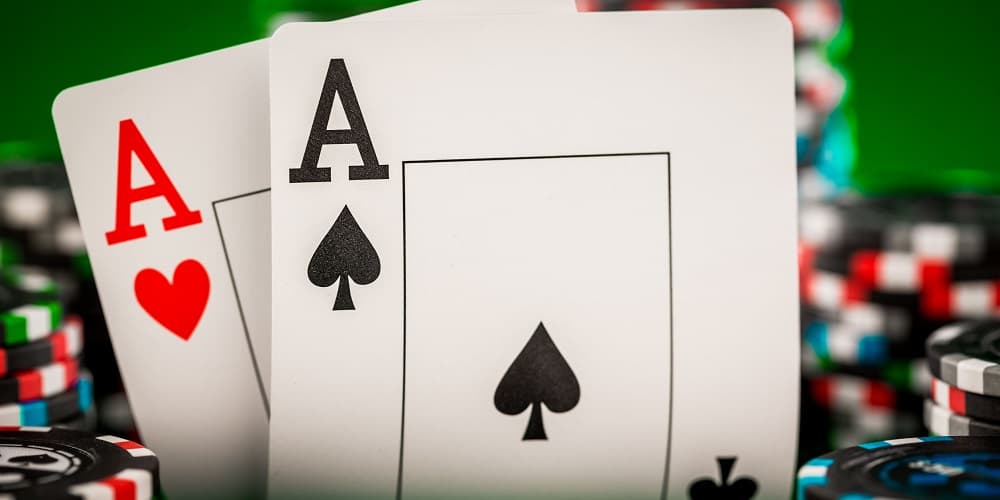 Donk bet: what it is, when to make it and how to avoid it