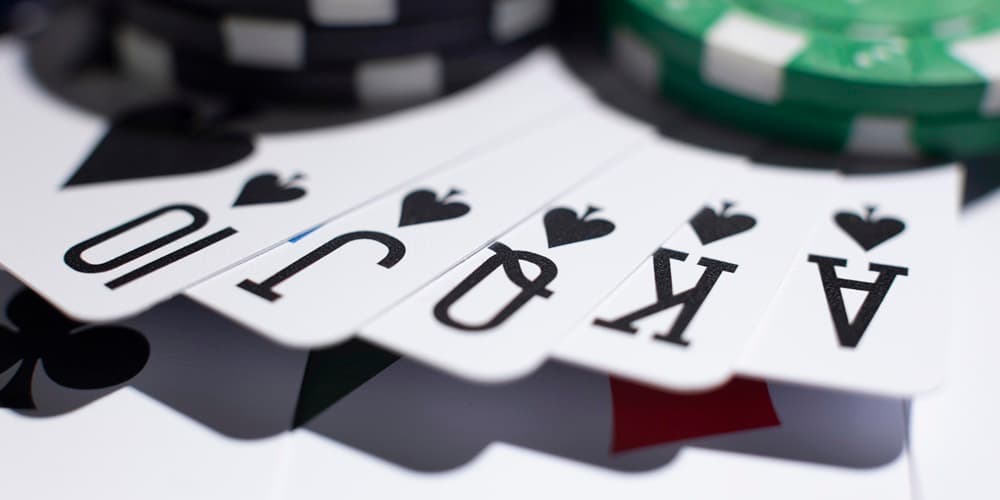 Useful poker tables for beginners