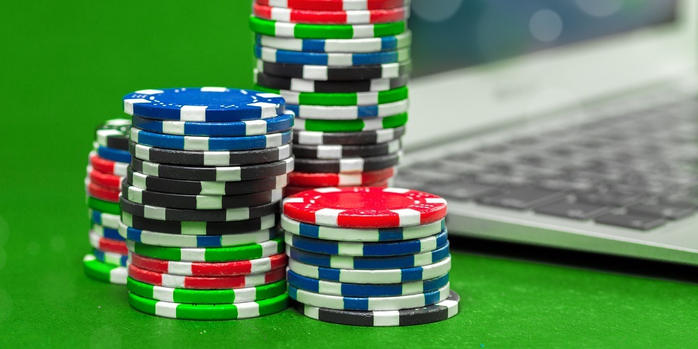How to bet in poker? Basic tips